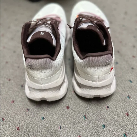 On Cloudtilt Athletic sneakers women - Picture 4 of 5